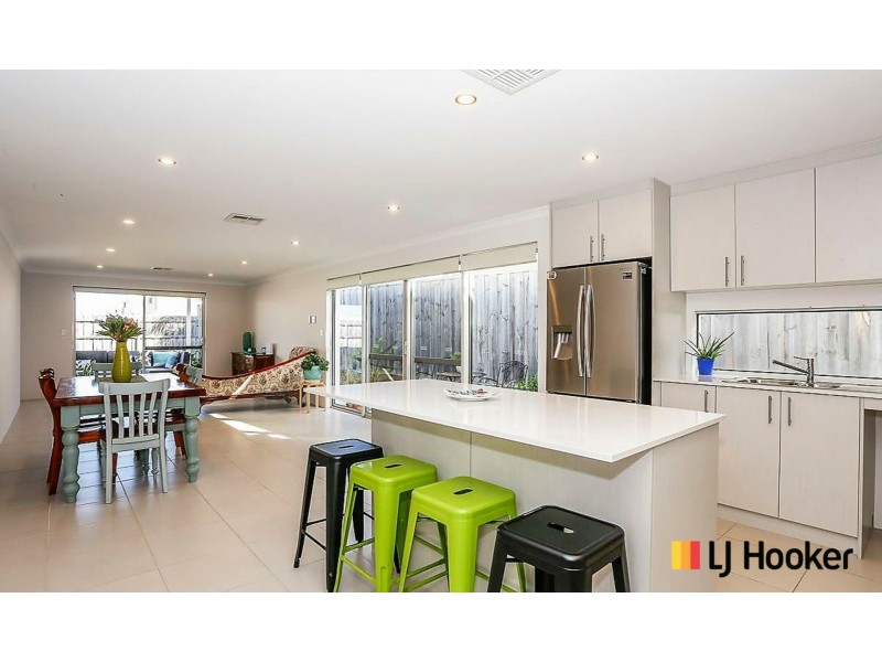 19 Seaside Avenue, Yanchep WA 6035