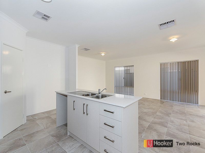 23 Snapper Way, Two Rocks WA 6037