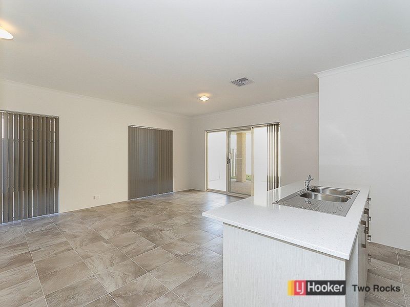 23 Snapper Way, Two Rocks WA 6037