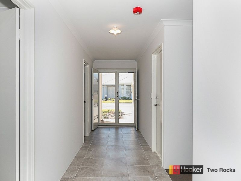 23 Snapper Way, Two Rocks WA 6037