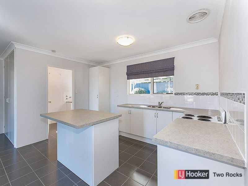 18 Hutt Court, Two Rocks WA 6037