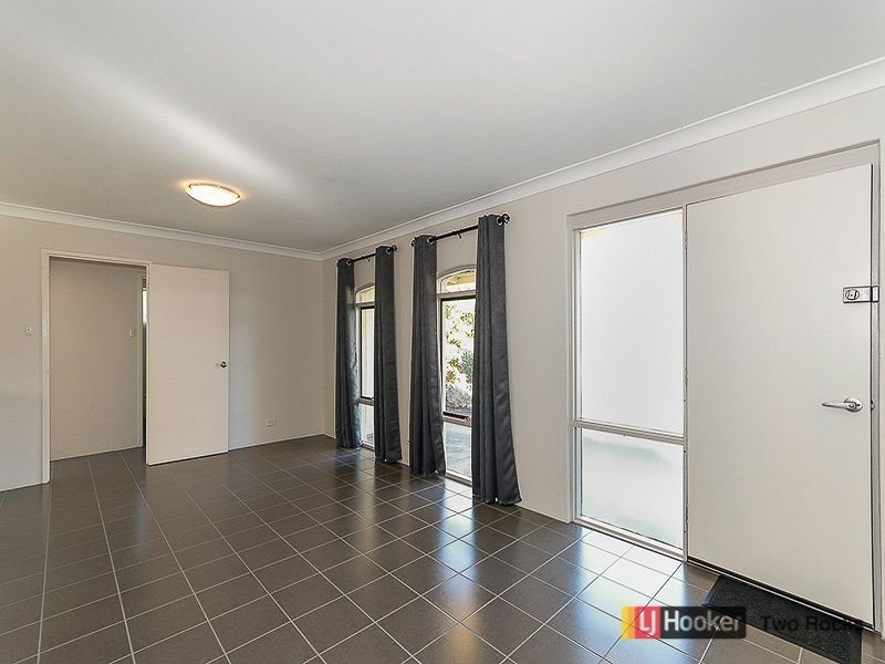 18 Hutt Court, Two Rocks WA 6037