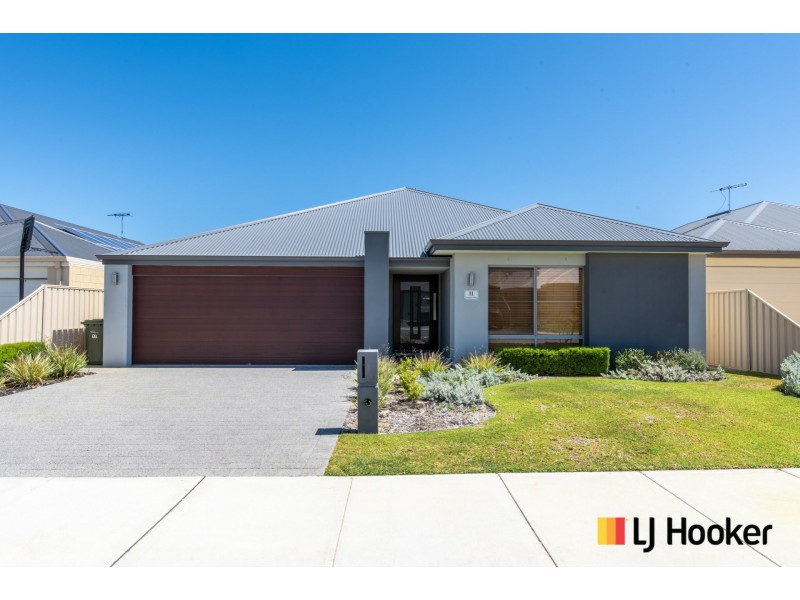 11 Snapper Way, Two Rocks WA 6037