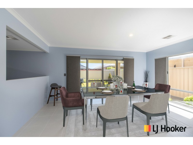 11 Snapper Way, Two Rocks WA 6037