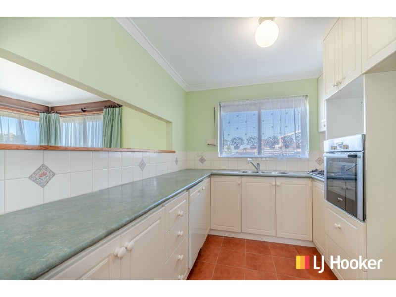 12 Evans Place, Two Rocks WA 6037