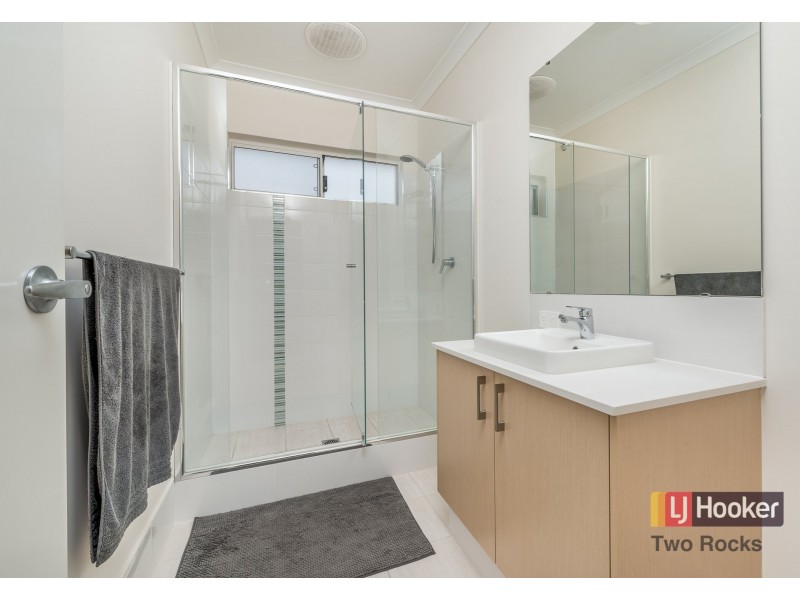 12 Abalone View, Two Rocks WA 6037