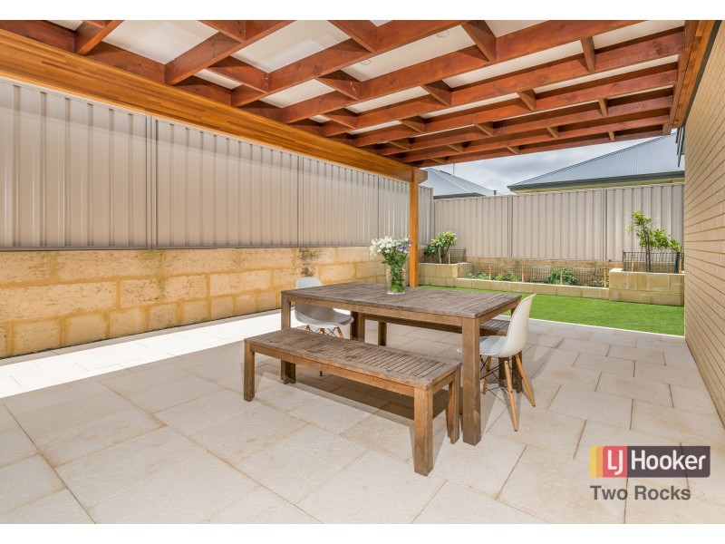 12 Abalone View, Two Rocks WA 6037