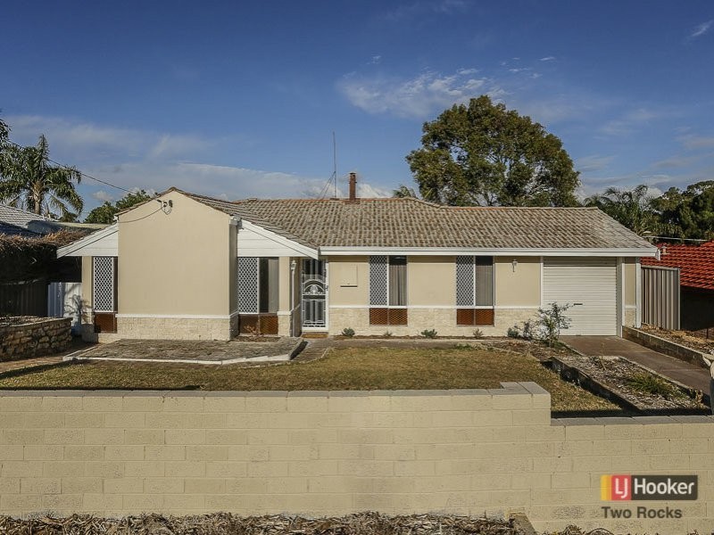 96 St Andrews Drive, Yanchep WA 6035