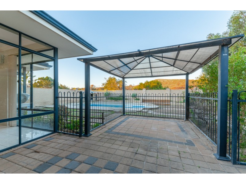 123 Sovereign Drive, Two Rocks WA 6037