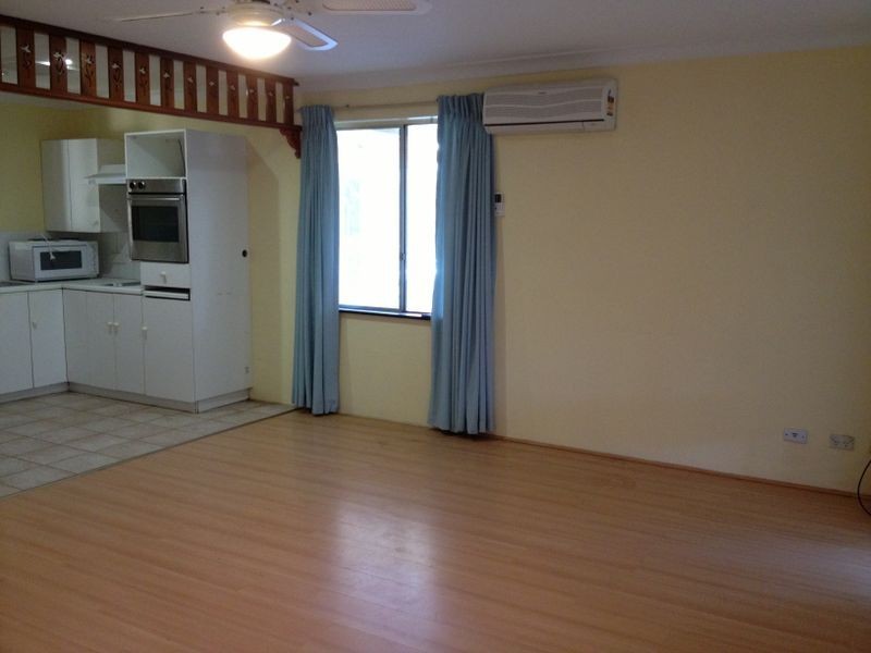 3 Brodia Place, Two Rocks WA 6037