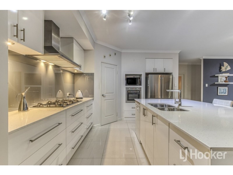 59 Fawkner Road, Two Rocks WA 6037