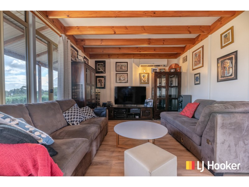 312 Tamarisk Drive, Gabbadah WA 6041