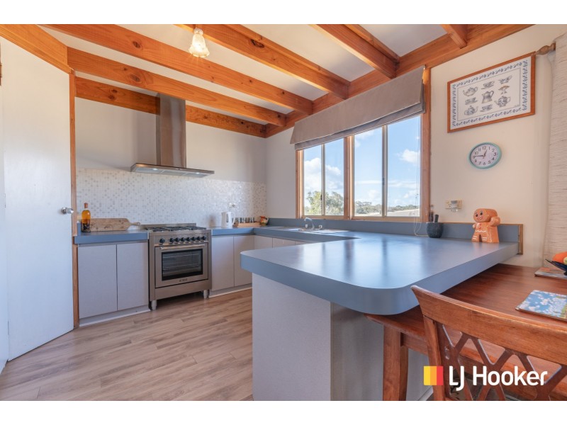 312 Tamarisk Drive, Gabbadah WA 6041