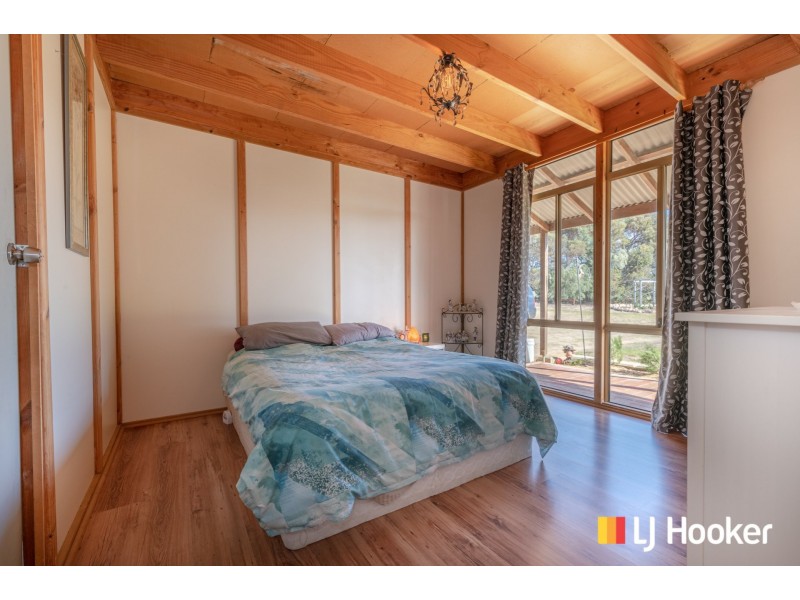 312 Tamarisk Drive, Gabbadah WA 6041