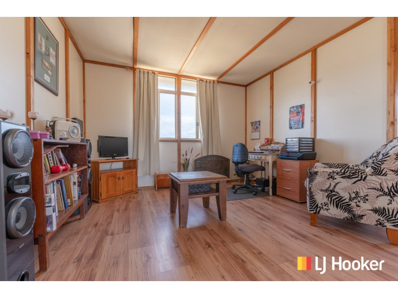 312 Tamarisk Drive, Gabbadah WA 6041