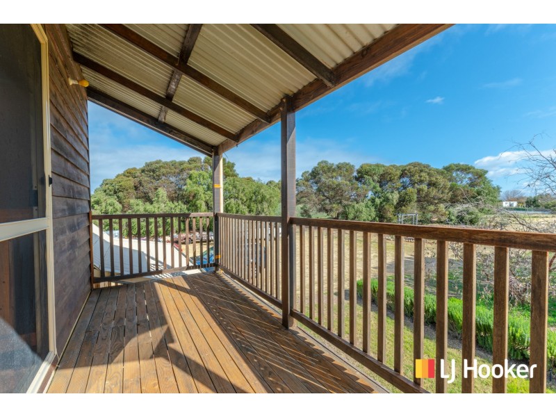 312 Tamarisk Drive, Gabbadah WA 6041