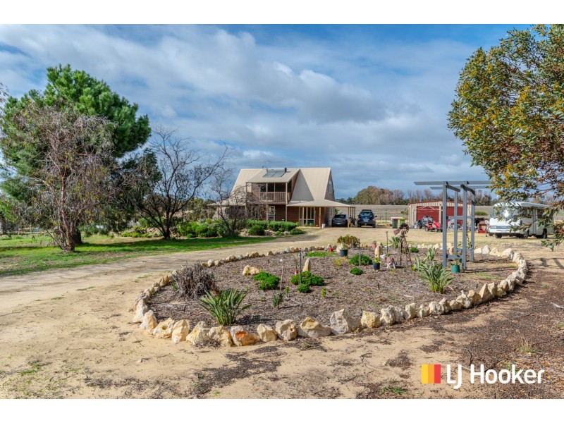 312 Tamarisk Drive, Gabbadah WA 6041