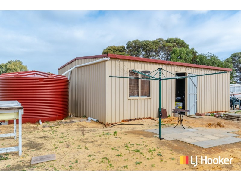 312 Tamarisk Drive, Gabbadah WA 6041