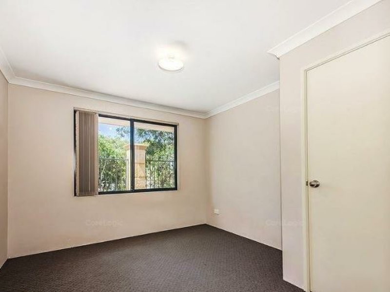 6/146 St Andrews Drive, Yanchep WA 6035