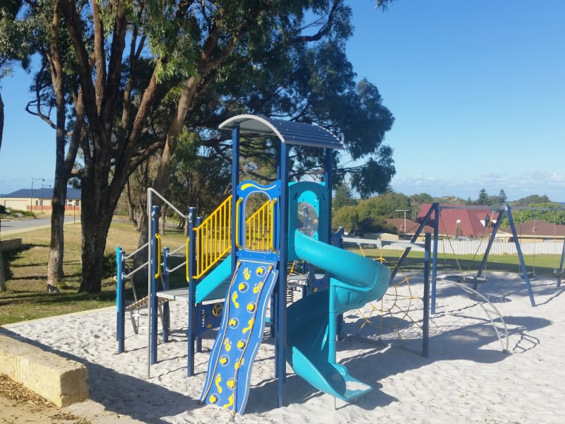 5 Wistari Circle, Two Rocks WA 6037