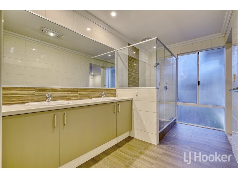 7 Summerhome Parade, Yanchep WA 6035