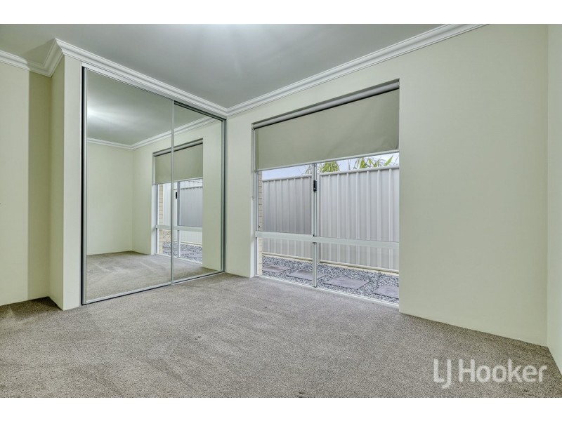 7 Summerhome Parade, Yanchep WA 6035