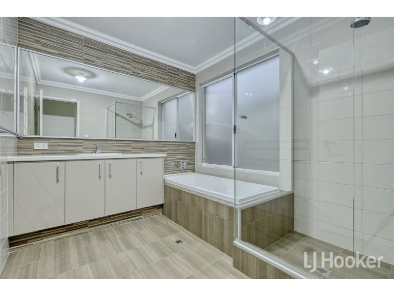 7 Summerhome Parade, Yanchep WA 6035