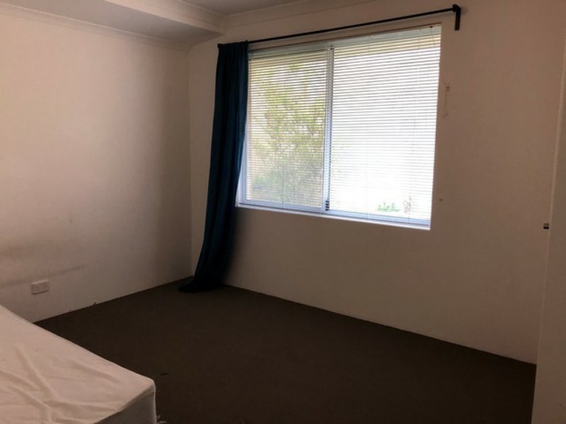 15 Llewellyn Drive, Two Rocks WA 6037