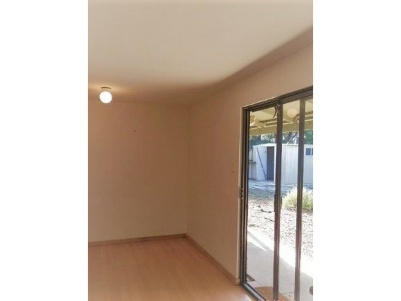 14 Newman Road, Yanchep WA 6035