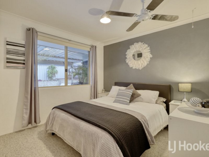 5 Harlequin Way, Yanchep WA 6035