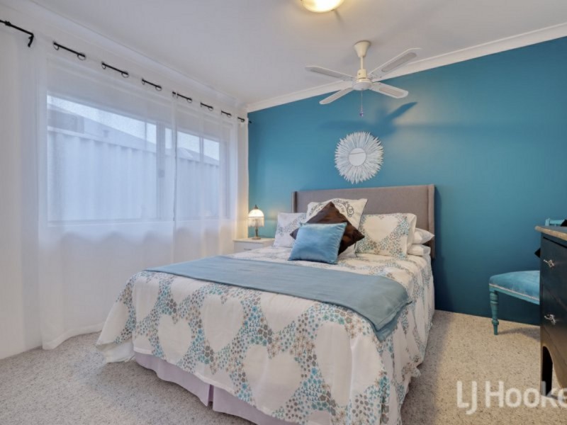 5 Harlequin Way, Yanchep WA 6035