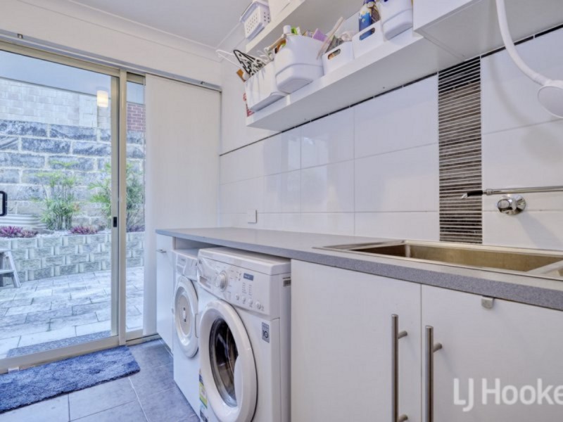 5 Harlequin Way, Yanchep WA 6035