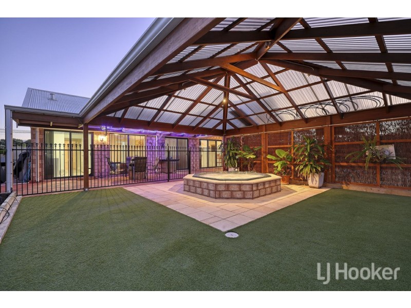 2 Oldham Way, Yanchep WA 6035