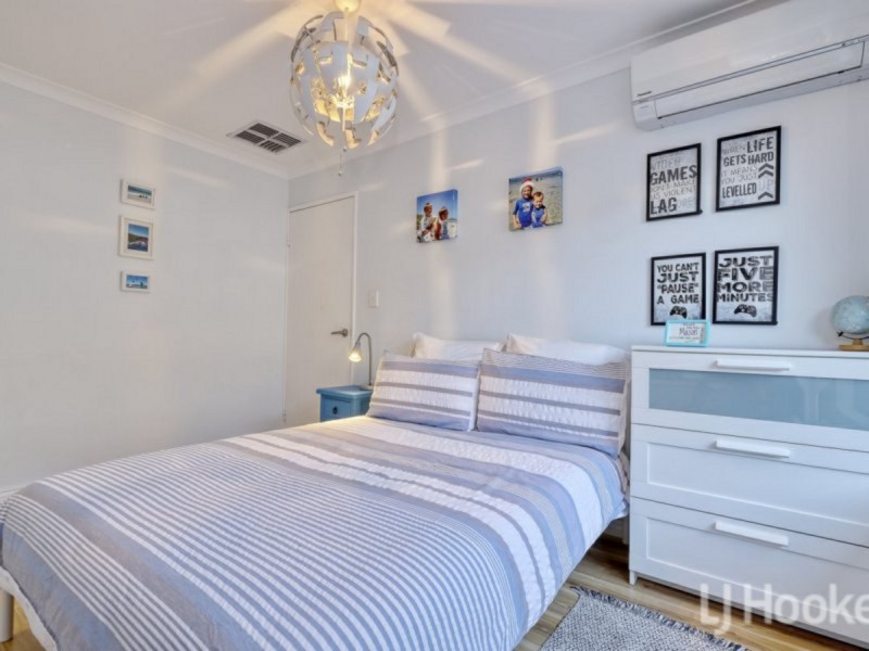 4 Tarwhine Turn, Yanchep WA 6035