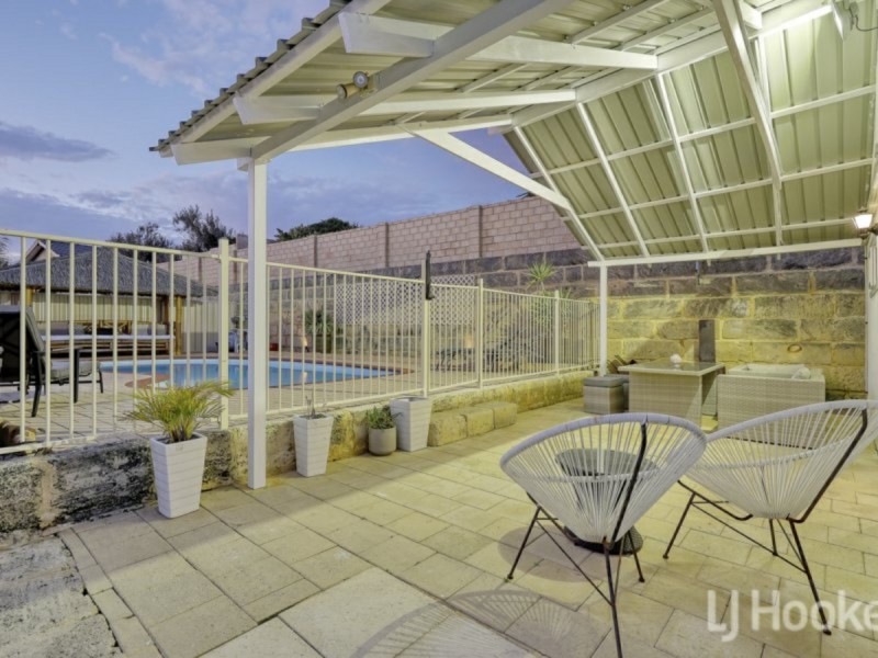 4 Tarwhine Turn, Yanchep WA 6035