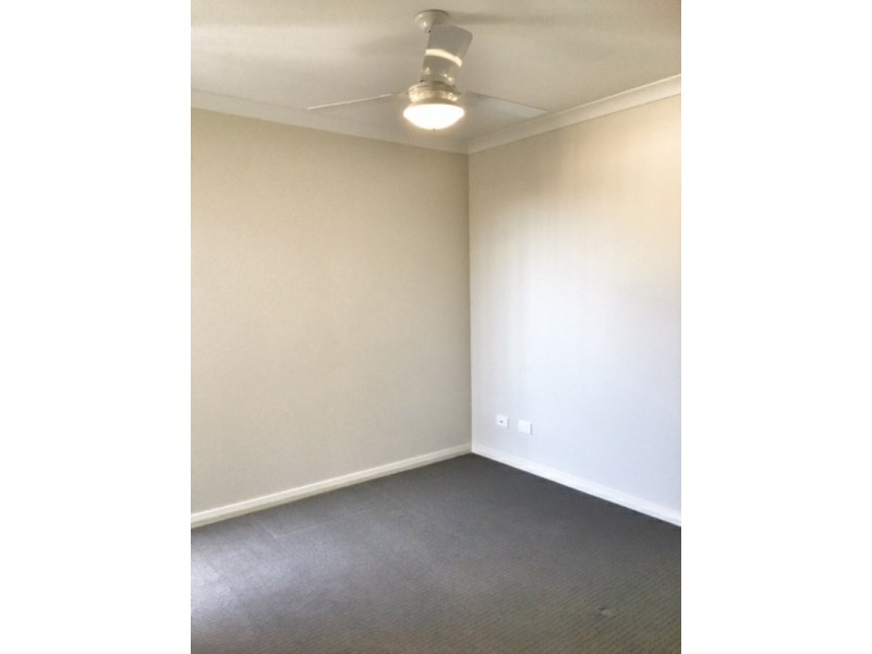 13 Dunk Street, Yanchep WA 6035