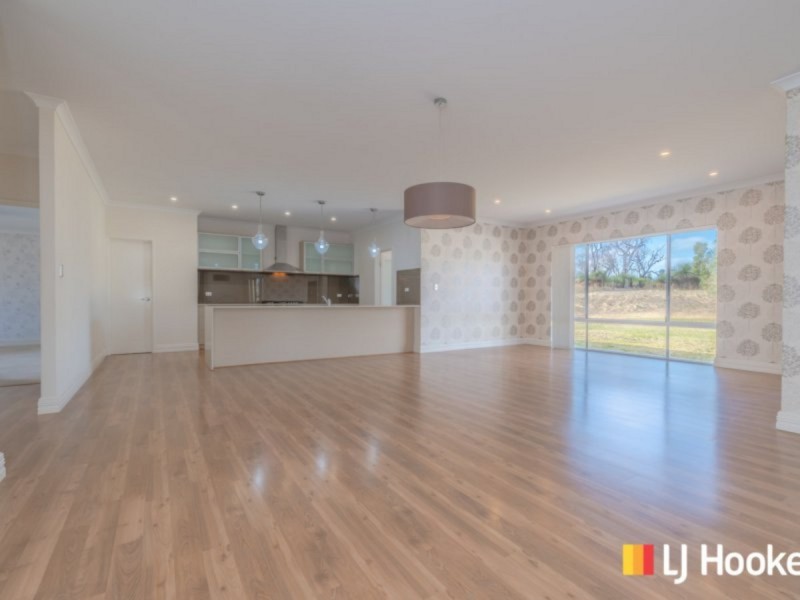 2 Elderberry Link, Two Rocks WA 6037