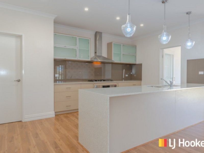 2 Elderberry Link, Two Rocks WA 6037