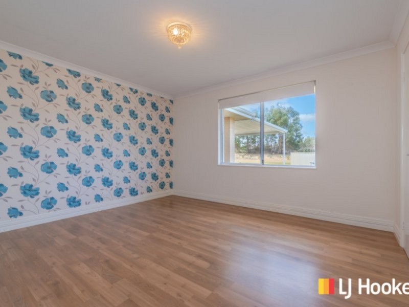 2 Elderberry Link, Two Rocks WA 6037