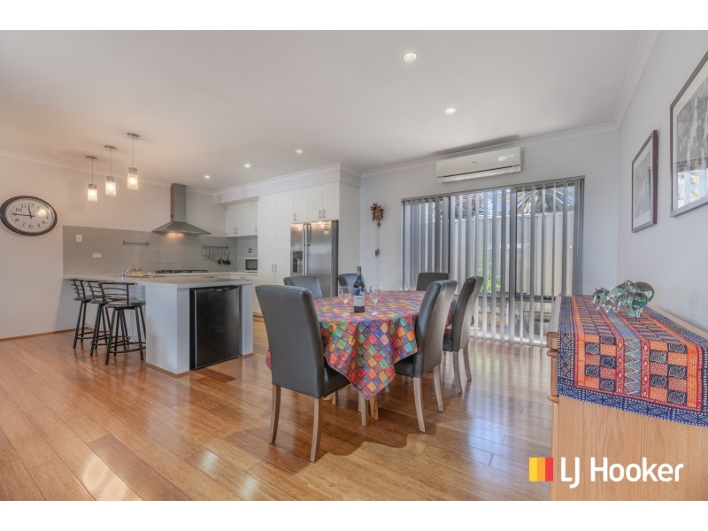 4 Leeway Loop, Alkimos WA 6038