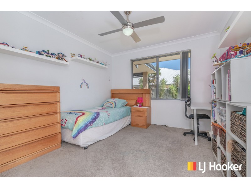 4 Leeway Loop, Alkimos WA 6038