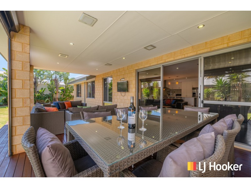 4 Leeway Loop, Alkimos WA 6038