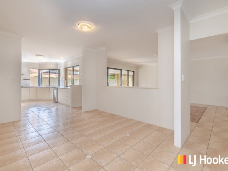 19 Harlequin Way, Yanchep WA 6035