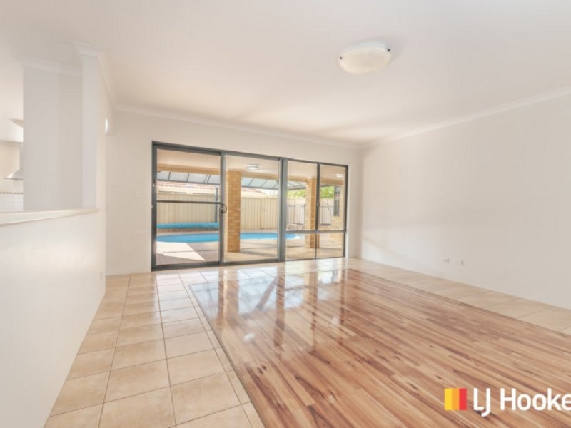 19 Harlequin Way, Yanchep WA 6035