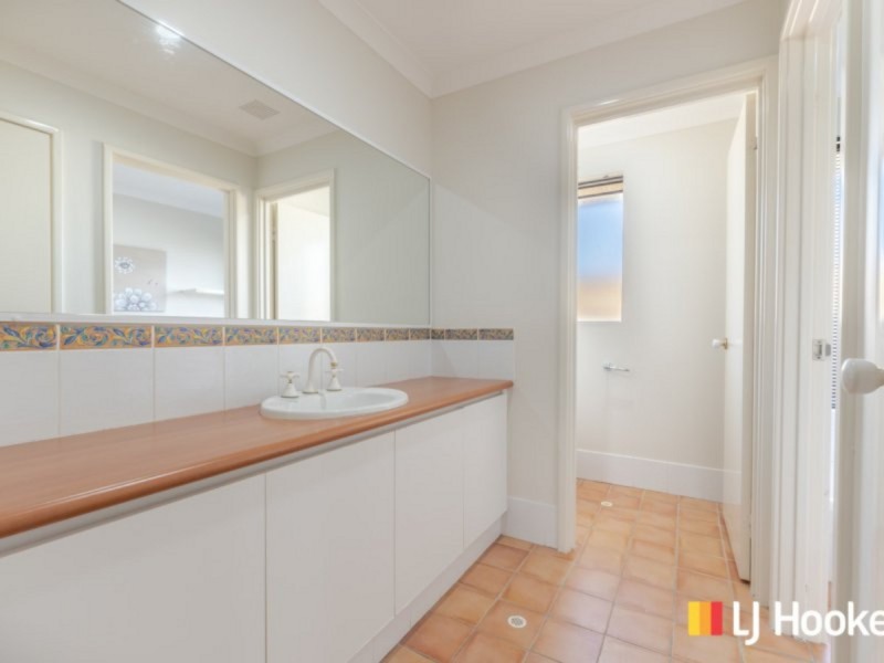 19 Harlequin Way, Yanchep WA 6035