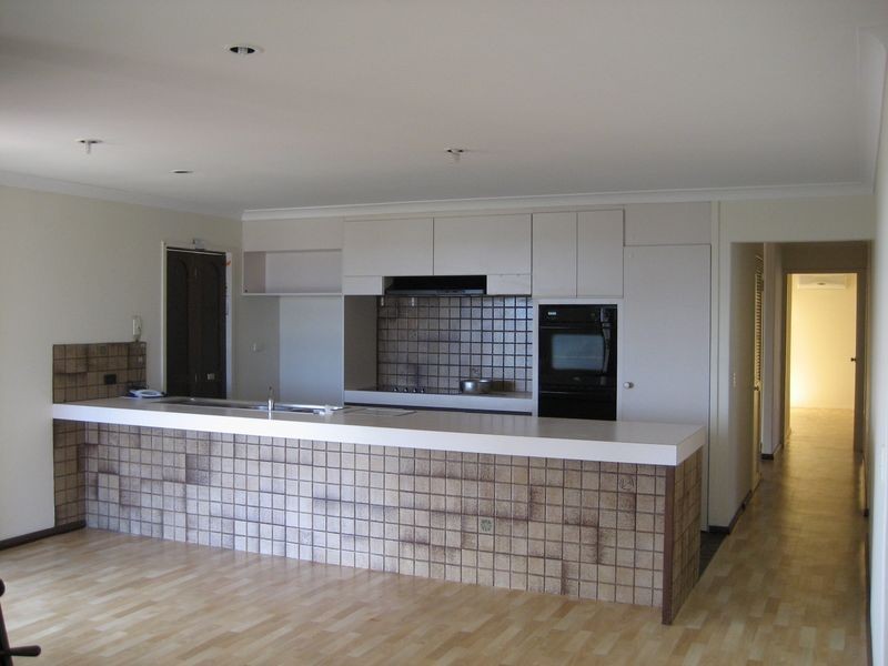 9 Chester Avenue, Two Rocks WA 6037