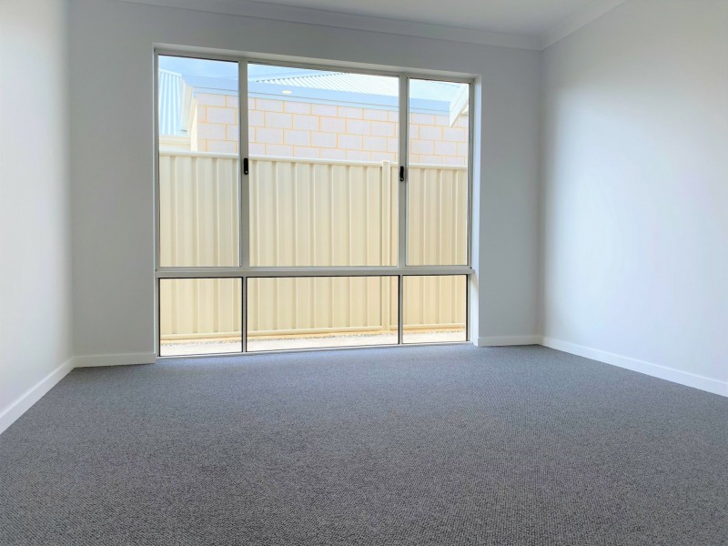 57 Parktree Avenue, Yanchep WA 6035