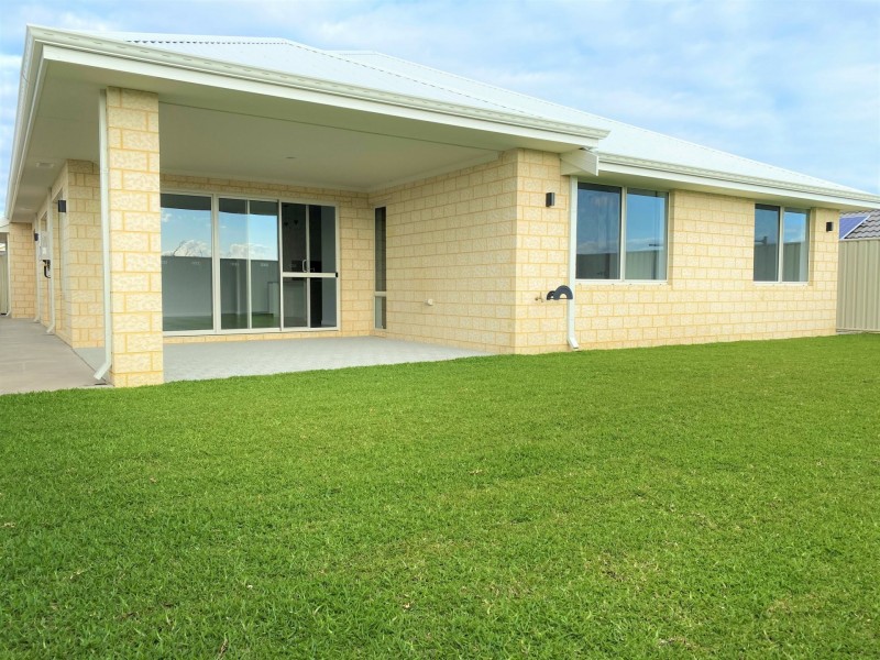 57 Parktree Avenue, Yanchep WA 6035