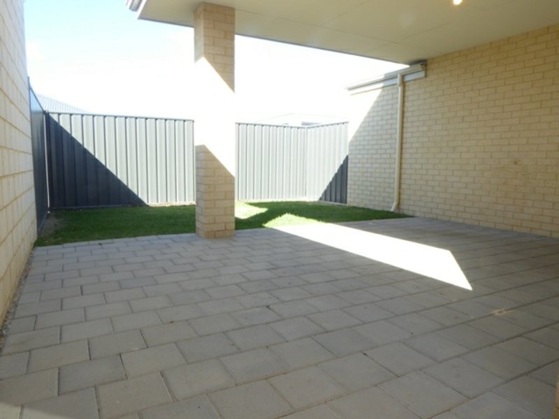 40 Parkland drive, Yanchep WA 6035