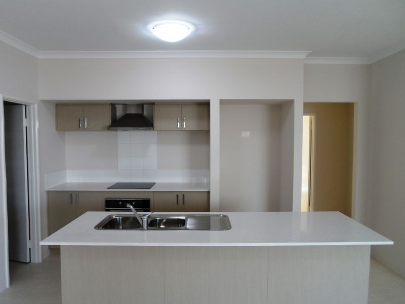 54 Fawkner Road, Two Rocks WA 6037